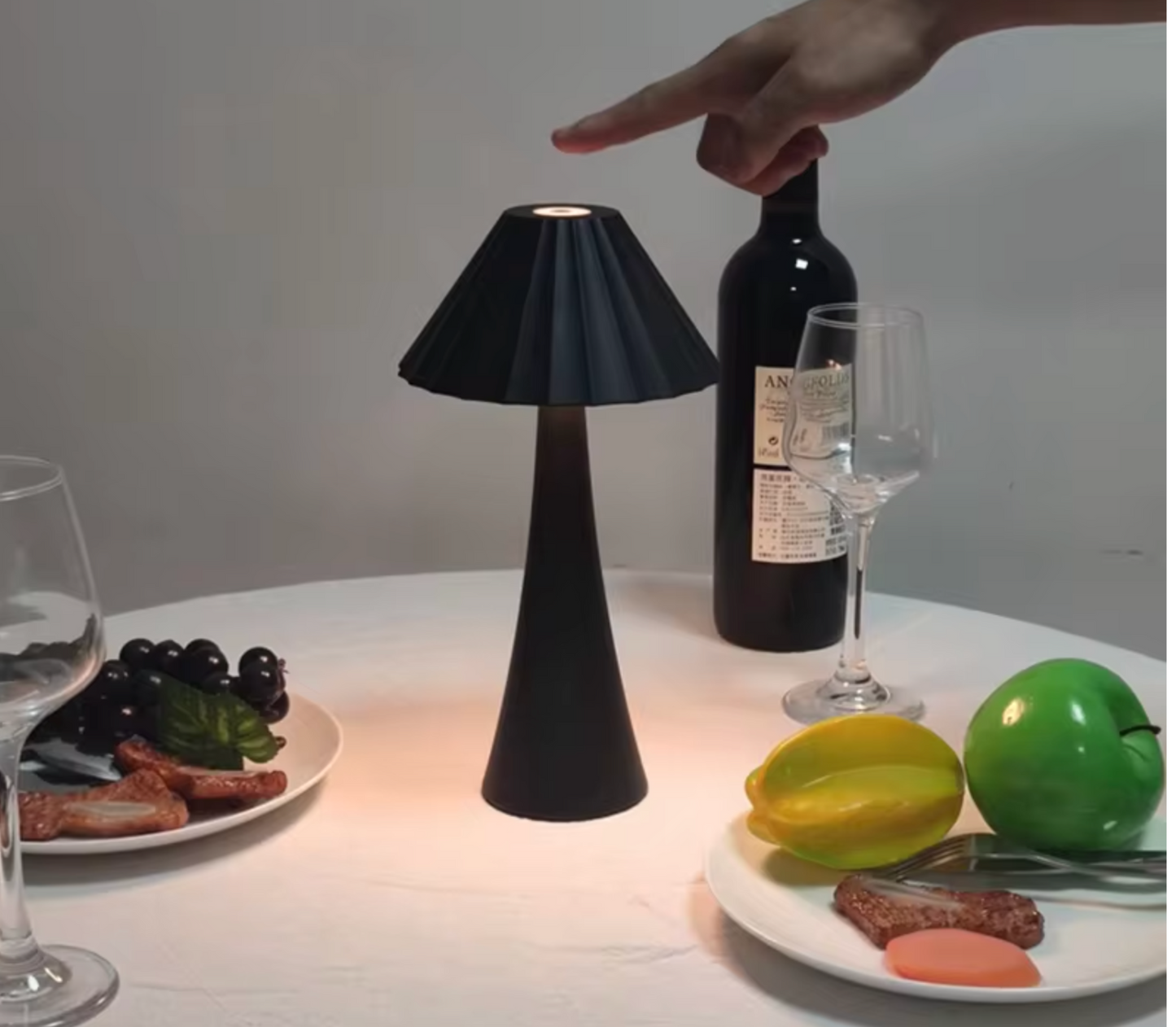 Narcisse Indoor/Outdoor Table IP54 Sturdy Elegant Very Bright 3000K 30cm 11.81 Inch High