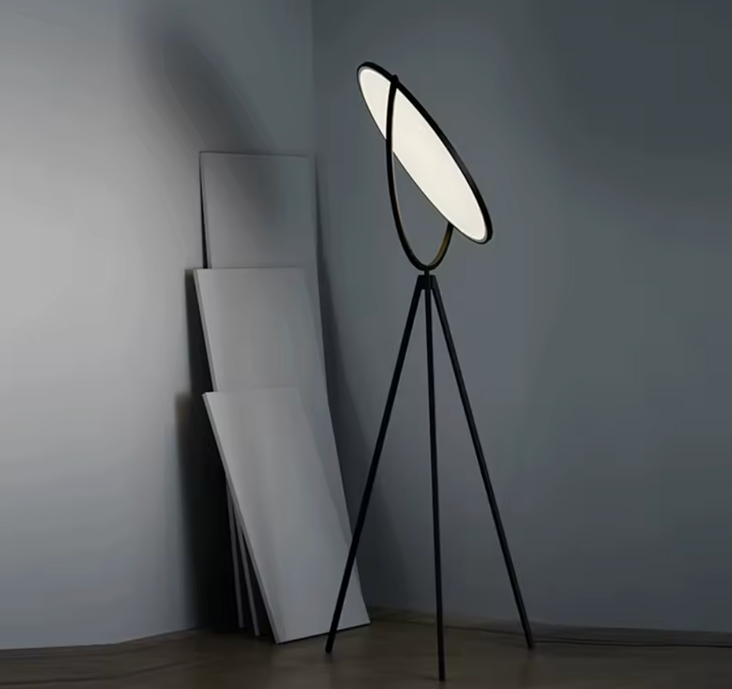 Halo Floor lamp Available in Two Sizes